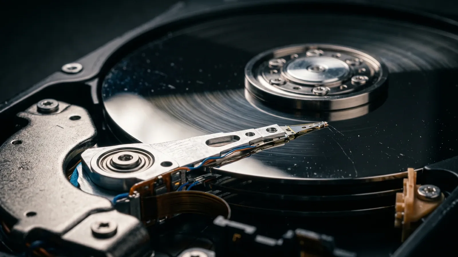 hard-drive-inner.webp